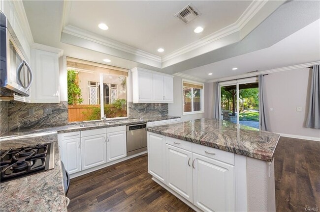 Foto del edificio - 18210 Shannon Ridge Pl