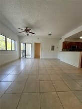 Building Photo - 2550 SW 18th Terrace