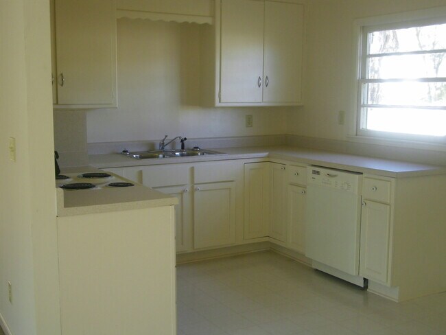 Foto del edificio - 165 Hiawassee Ave