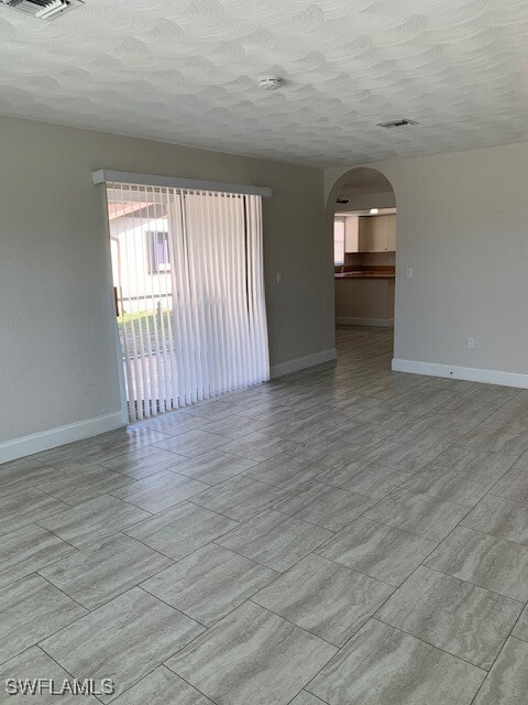 Building Photo - 7651 Winged Foot Dr