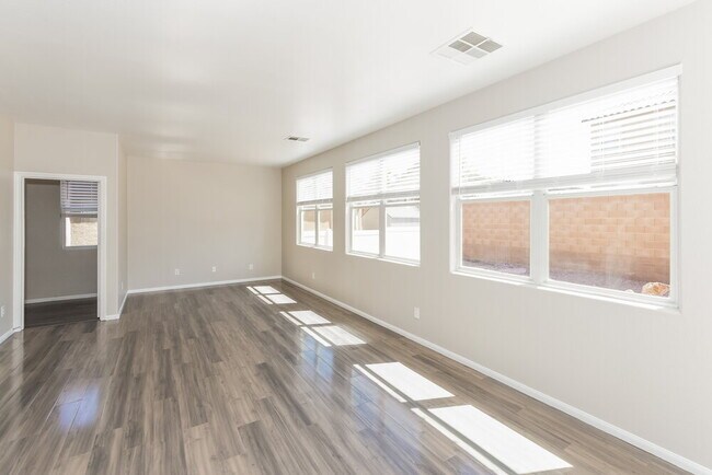 Foto del edificio - 561 Fork Mesa Ct
