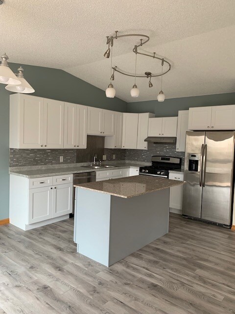Building Photo - 7035 Edenvale Blvd