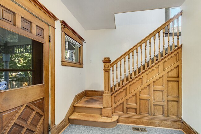 Foto del edificio - Victorian Home in Downtown Boise!