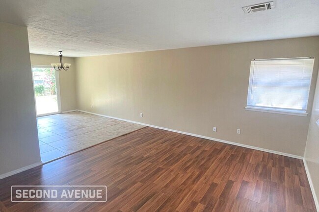 Foto del edificio - 1232 NW 103rd St