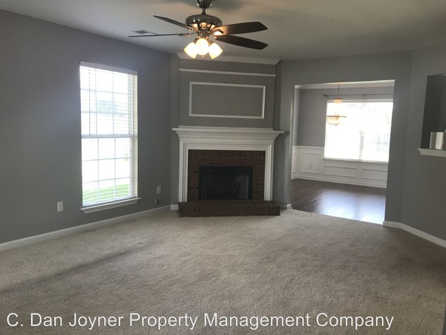 Building Photo - 3 br, 2.5 bath House - 15 Summerfield Ct
