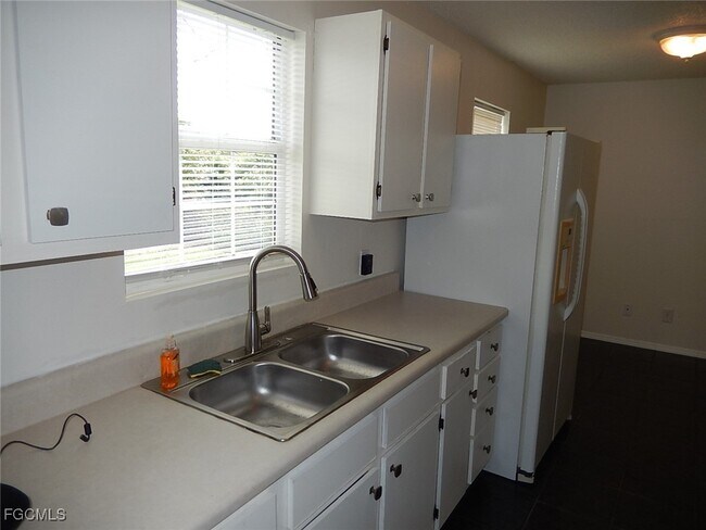 Foto del edificio - 3309 2nd St SW