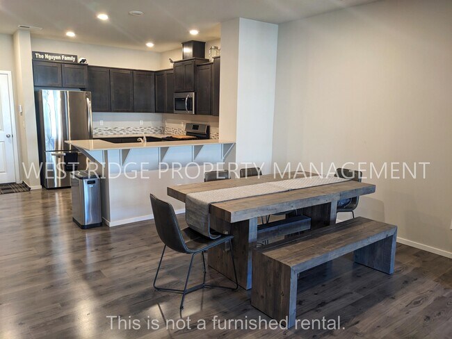 Building Photo - 16175 NW Pristine Ln