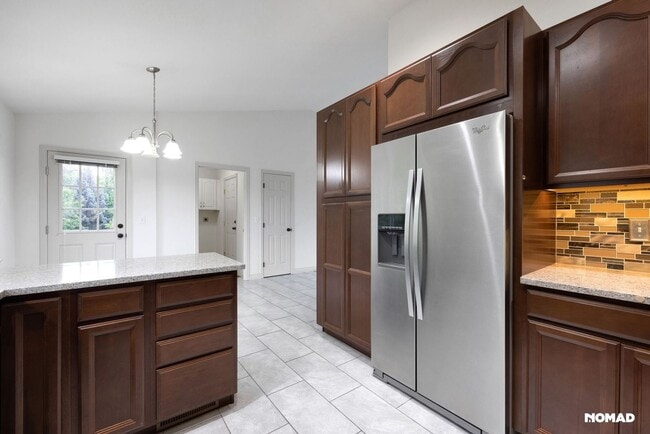 Building Photo - 4BR  House in Longmont