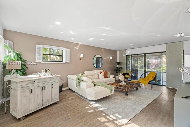 Foto del edificio - 149 NW 70th St
