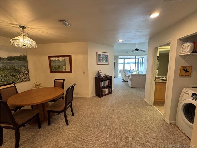 Building Photo - 6142 SE Landing Way