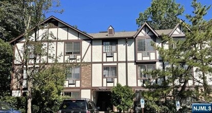 Building Photo - 1407 Faulkner Ct