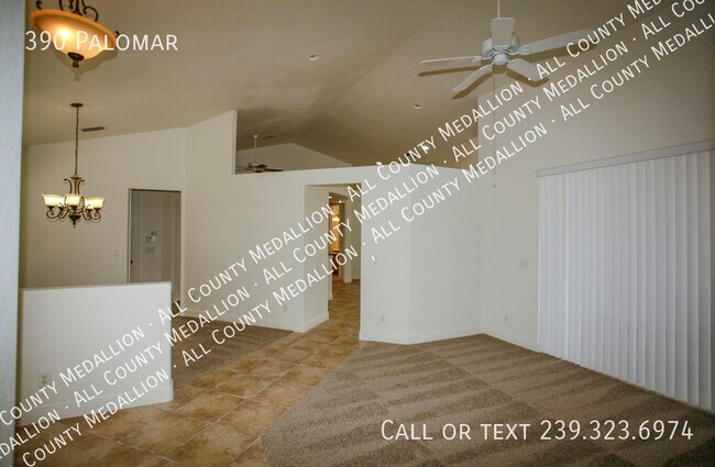 Foto del edificio - Huge Refreshed Single Family Home for Rent