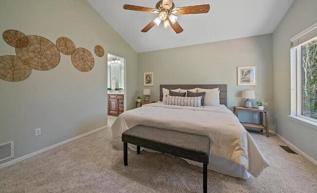 Foto del edificio - 2817 W 34th St