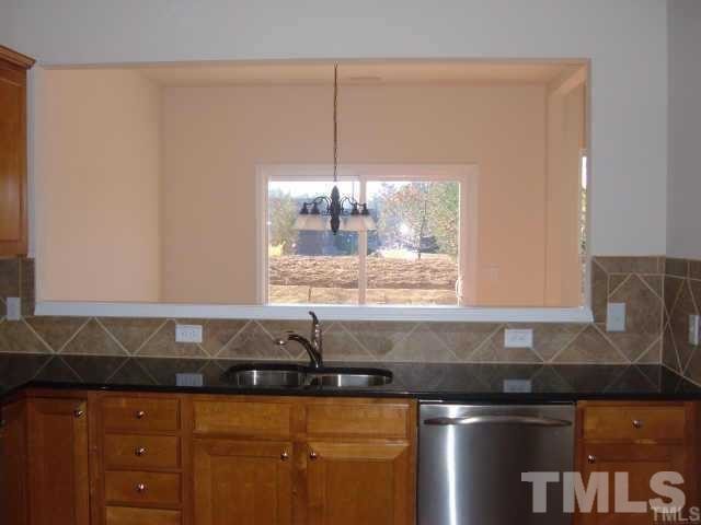 Building Photo - 8617 Thunderwood Dr
