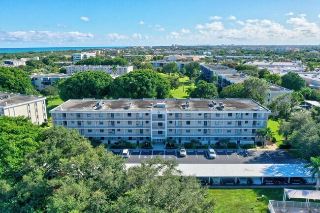 Building Photo - 300 N Hwy A1a  403 Bldg. O Jupiter Fl 33477
