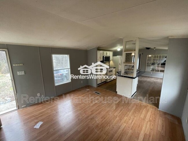 Building Photo - 159 Waibel Rd