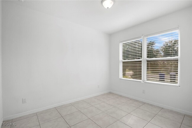 Building Photo - 3309 Armstrong Ct