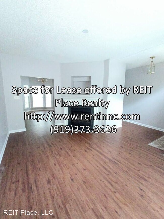 Building Photo - 3 br, 2.5 bath House - 1023 Lake Moraine Pl.