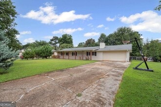 Building Photo - 472 Camden Cir