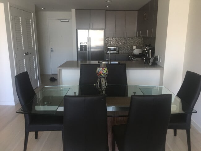 Photo - 51 Innes Ct Apartment