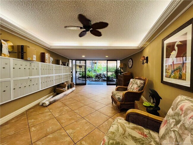 Foto del edificio - 1357 NE Ocean Blvd