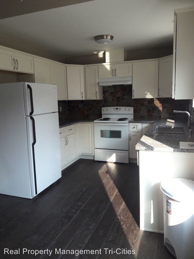 Foto del edificio - 2 br, 2 bath House - 2031 Venturi Ct