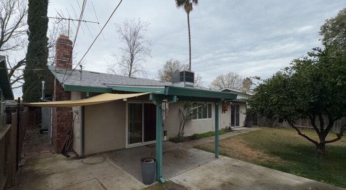 Foto del edificio - 6375 Westwood Dr