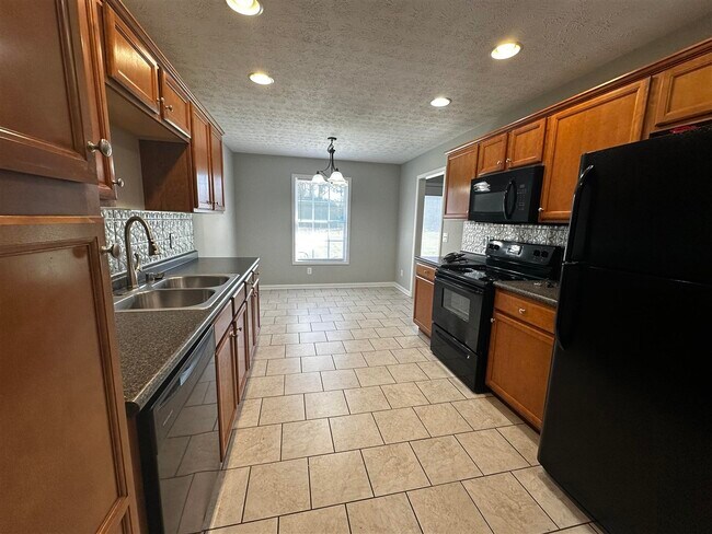 Foto del edificio - 484 Crossfield Way