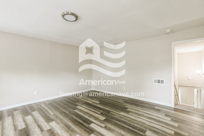 Building Photo - 1615 Madden Rd