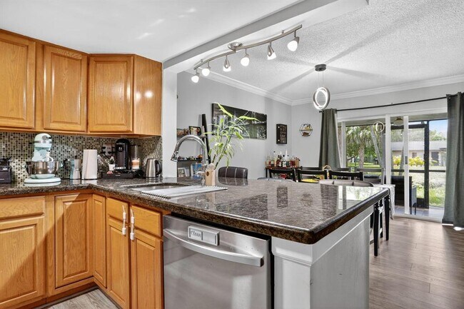 Foto del edificio - 9050 NW 28th St