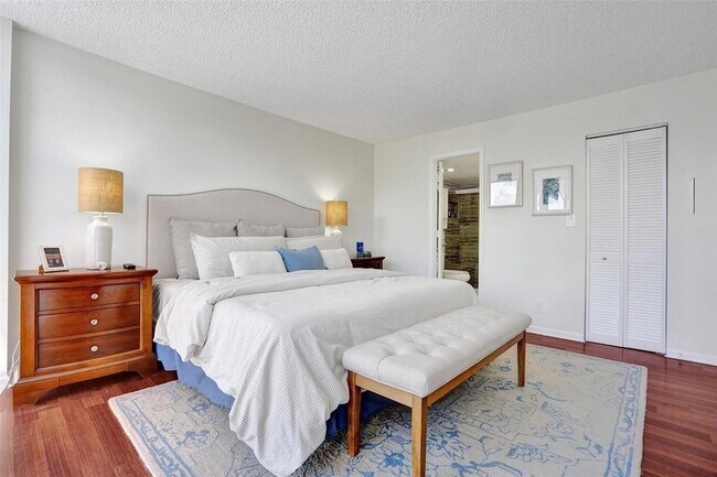 Foto del edificio - 2841 N Ocean Blvd