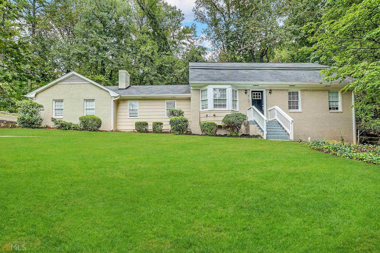 Primary Photo - 2430 Fern Valley Ct