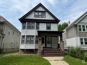 Building Photo - 2757-2759-2759 N 36th St