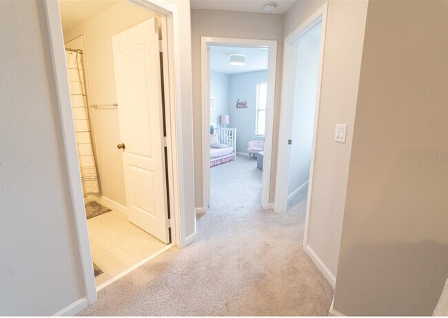 Building Photo - 413 Smugglers Way
