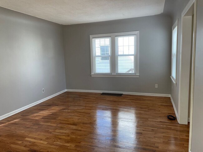 Foto del edificio - Charming 3-Bedroom Home for Rent – Quiet C...