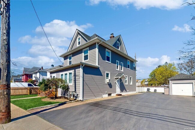 Building Photo - 386 Mulry Ln