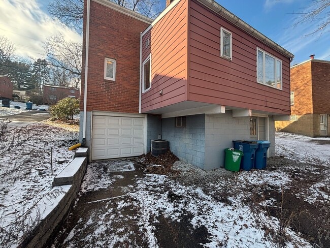 Building Photo - Use Your Tax Return For This Sweetheart of a Deal! This is a Lease-to-Own – Not a typical rental.