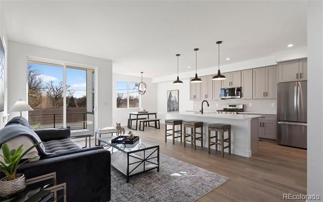 Foto del edificio - 4660 W 9th Ave