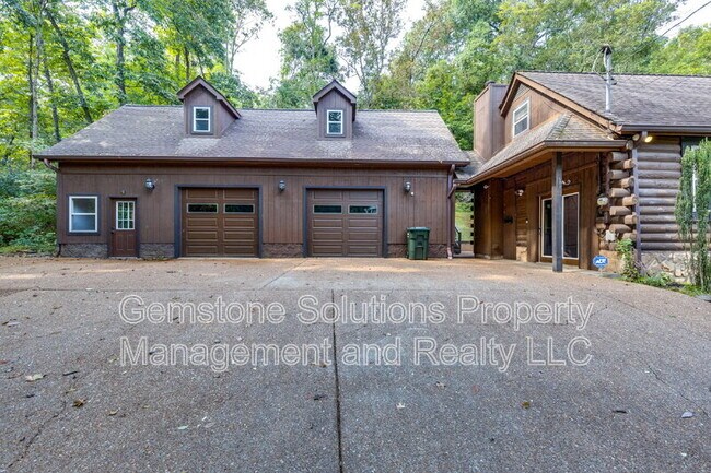 Building Photo - 6738 Quiet Ln