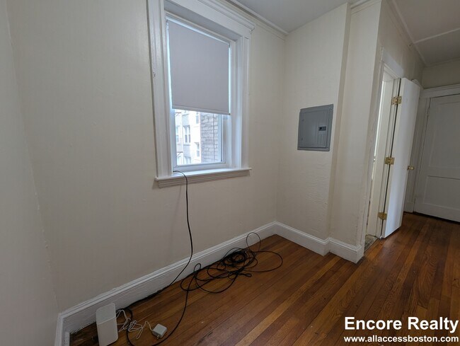 Foto del edificio - 1175 Boylston St