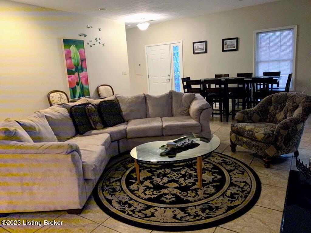 Foto principal - 2728 Brownsboro Rd