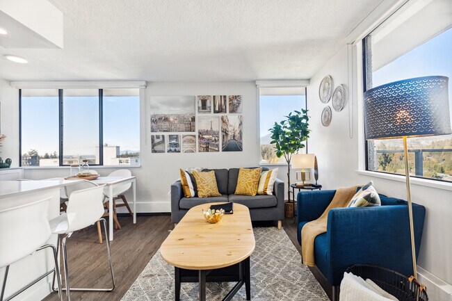 Building Photo - Harbourview