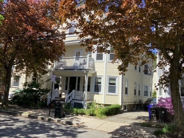 Building Photo - 37 Brook St