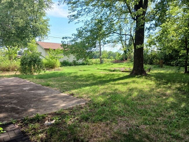 Building Photo - 3 bedroom home for rent/ St James