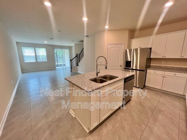 Building Photo - 268 Pasadena Dr
