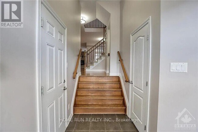 Building Photo - 206 Broxburn Crescent