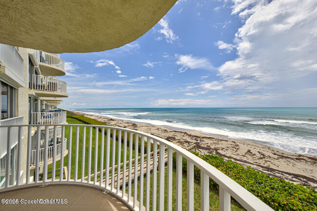 Building Photo - 2225 Jimmy Buffett Mem Hwy