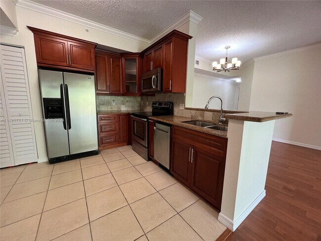 Foto del edificio - 6968 SW 39th St