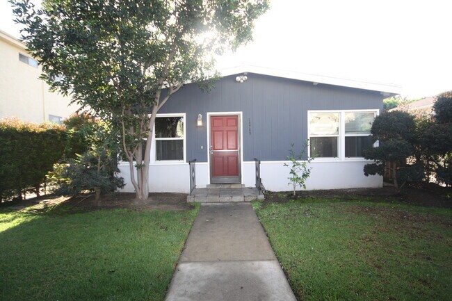 Building Photo - 12752 Pacific Ave