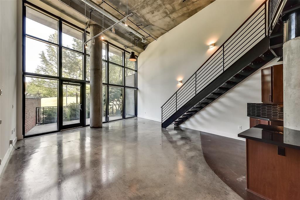 Foto principal - 3110 Thomas Ave